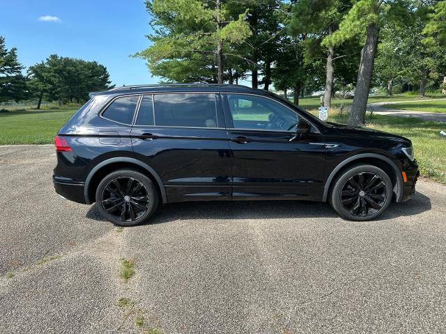 Used 2021 Volkswagen Tiguan SE R-Line AWD/4WD image 10