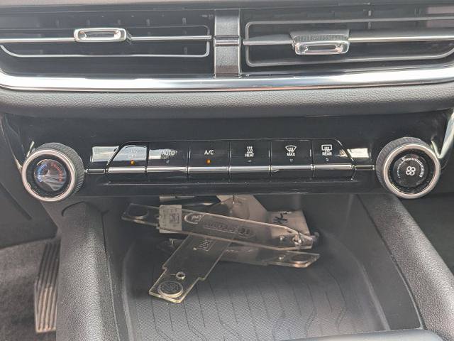Used 2025 Chevrolet Equinox EV LT FWD image 21