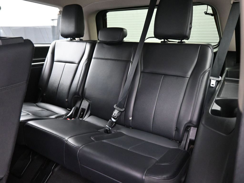 Certified 2024 Ford Expedition Max XLT image 47