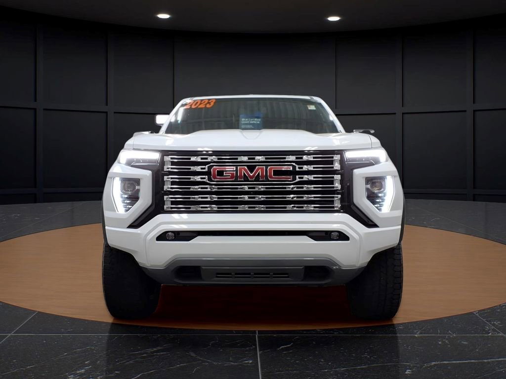 Used 2023 GMC Canyon Denali AWD/4WD image 2