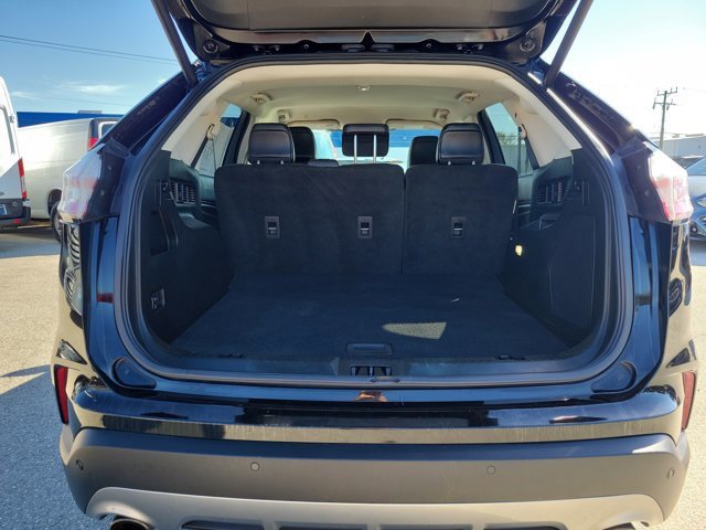 Certified 2023 Ford Edge Titanium image 13