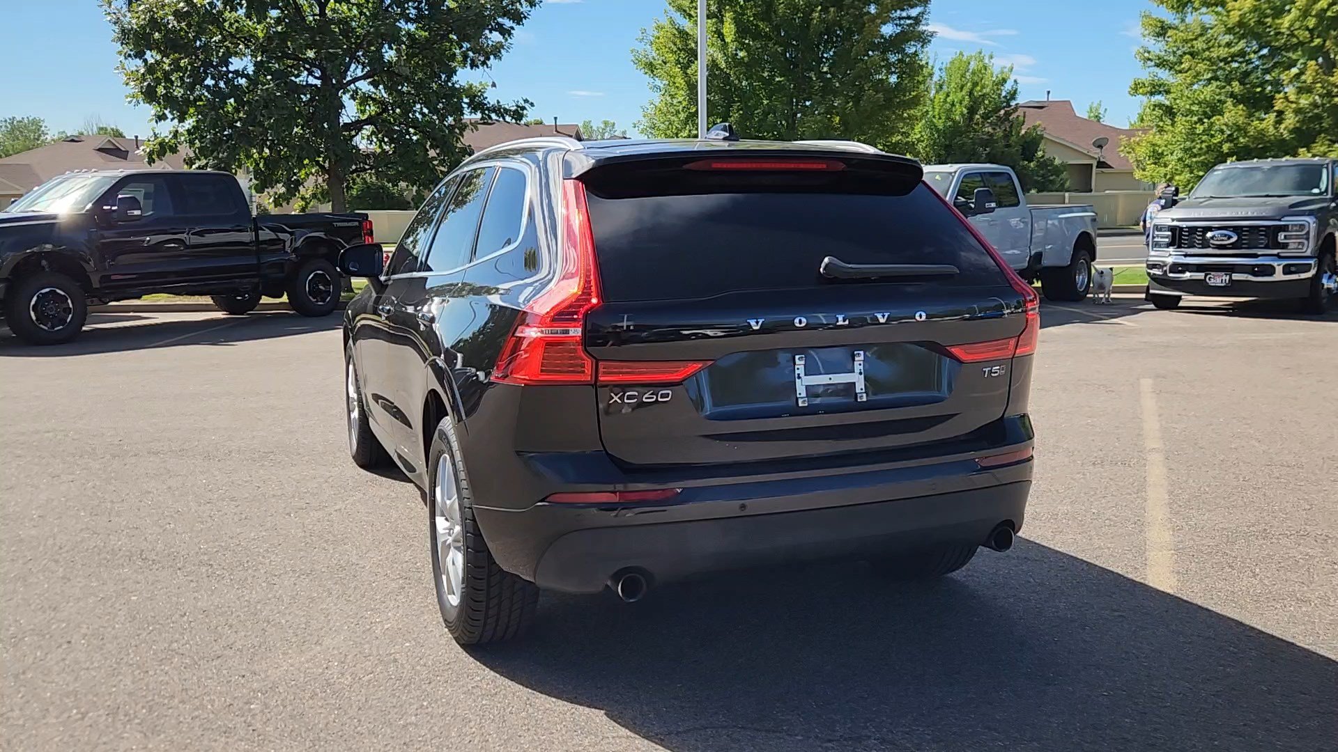 Used 2020 Volvo XC60 T5 Momentum AWD/4WD image 18