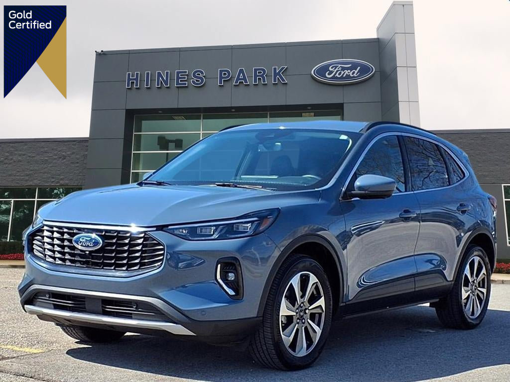 Certified 2023 Ford Escape Platinum w/ Class II Trailer Tow Package image 1