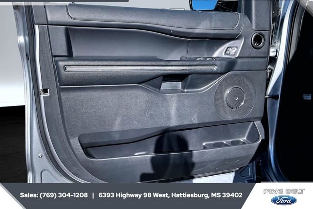 Certified 2023 Ford Expedition Max XLT image 17