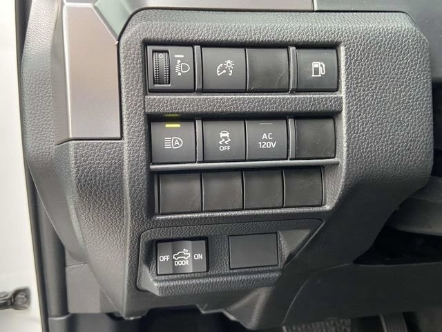 Used 2024 Toyota Tacoma TRD Off-Road AWD/4WD image 18