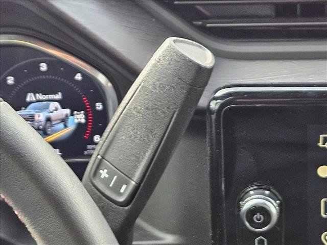 Used 2025 GMC Sierra 2500 AT4X AWD/4WD image 13