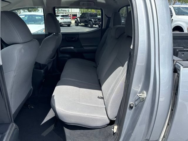 Used 2018 Toyota Tacoma SR5 RWD image 18