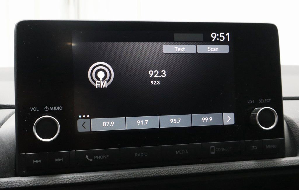 Used 2025 Honda CR-V LX image 9