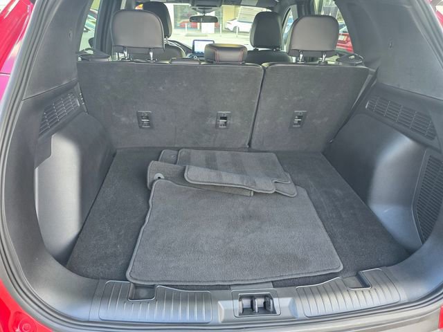 Certified 2025 Ford Escape ST-Line image 13