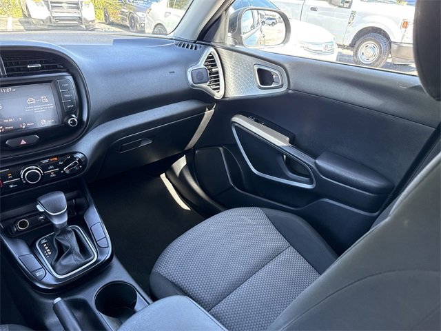 Used 2024 Kia Soul LX w/ Option Group 015 image 18