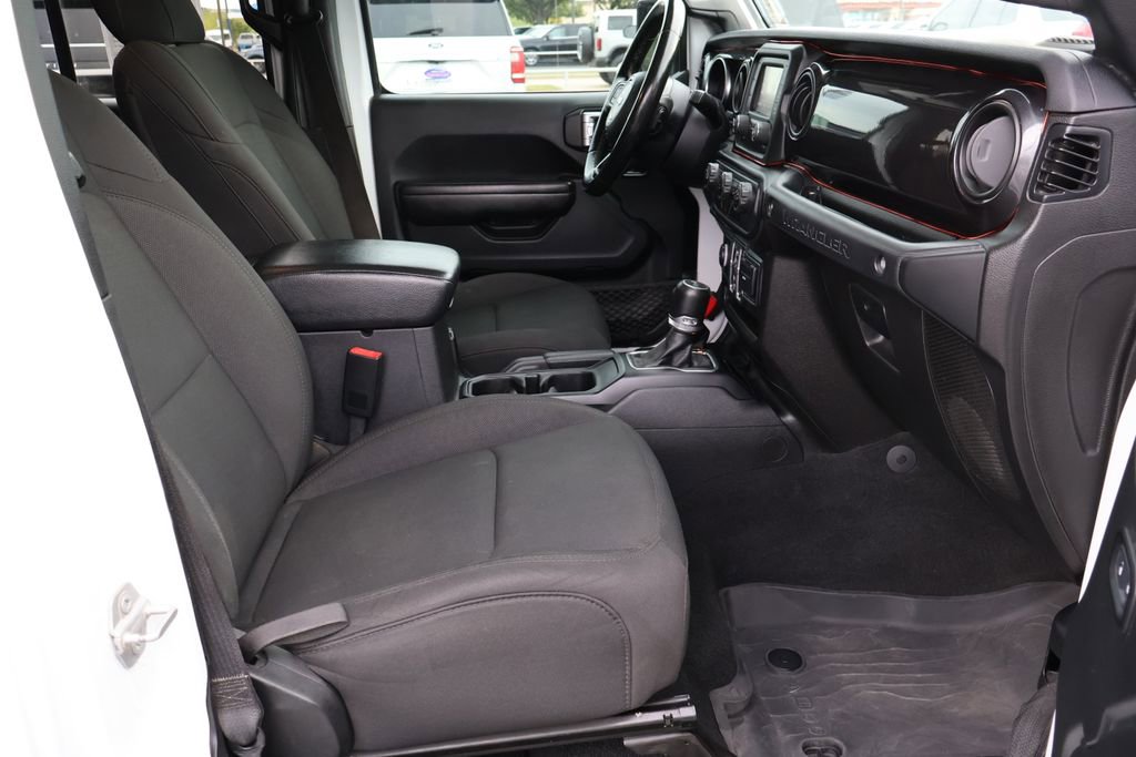 Used 2020 Jeep Wrangler Unlimited Sport AWD/4WD image 19