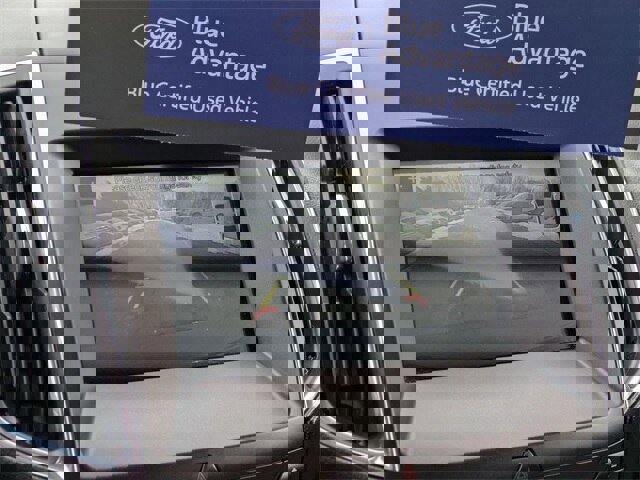 Certified 2018 Ford Edge Titanium w/ Equipment Group 301A image 22