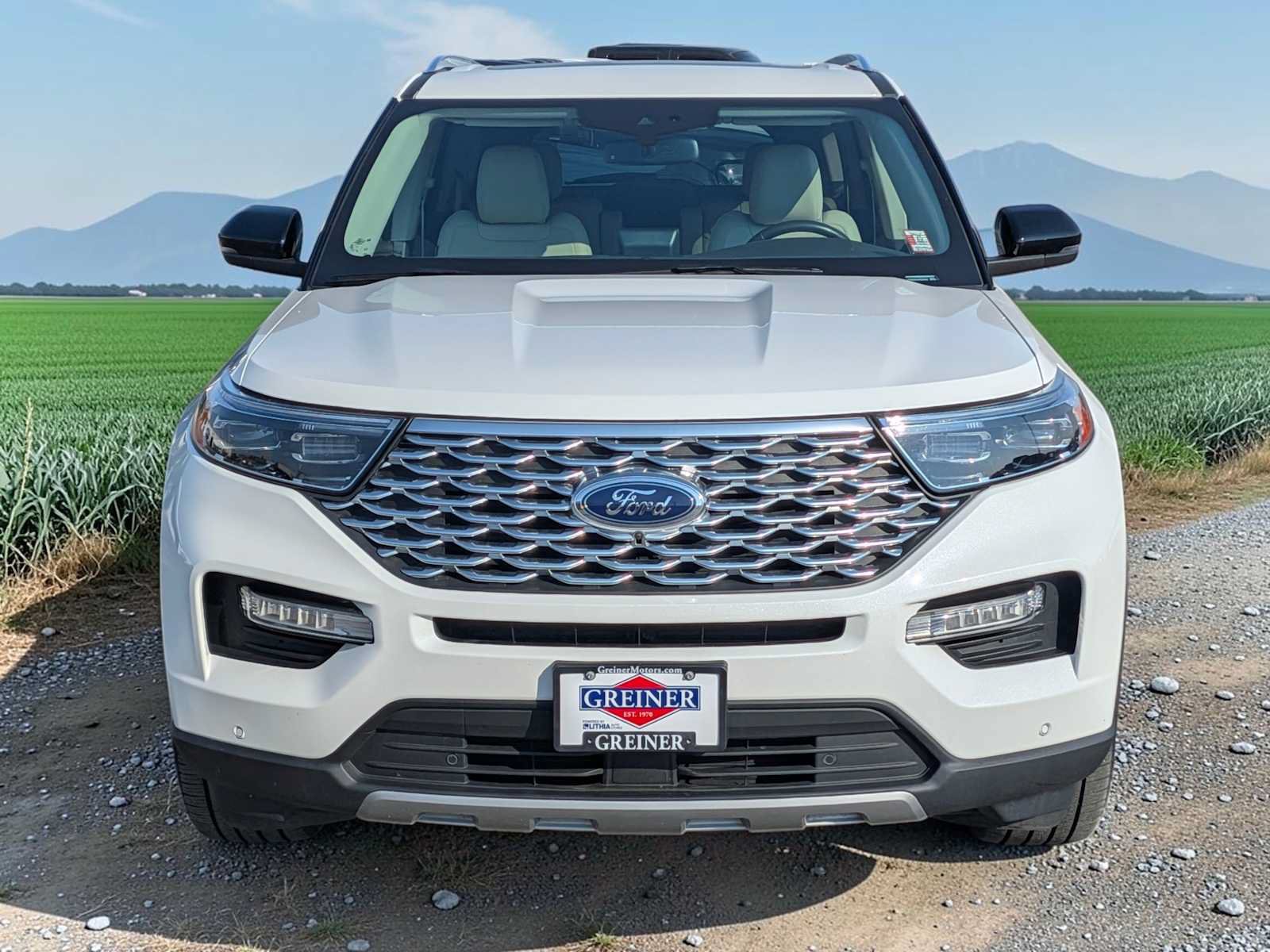 Certified 2023 Ford Explorer Platinum w/ Technology Package AWD/4WD image 9