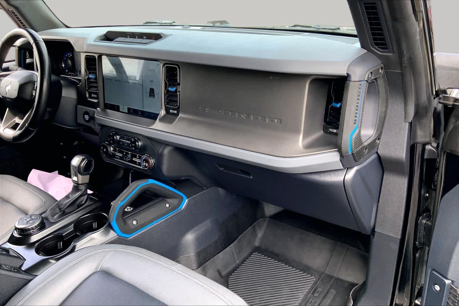 Certified 2024 Ford Bronco Black Diamond AWD/4WD image 17
