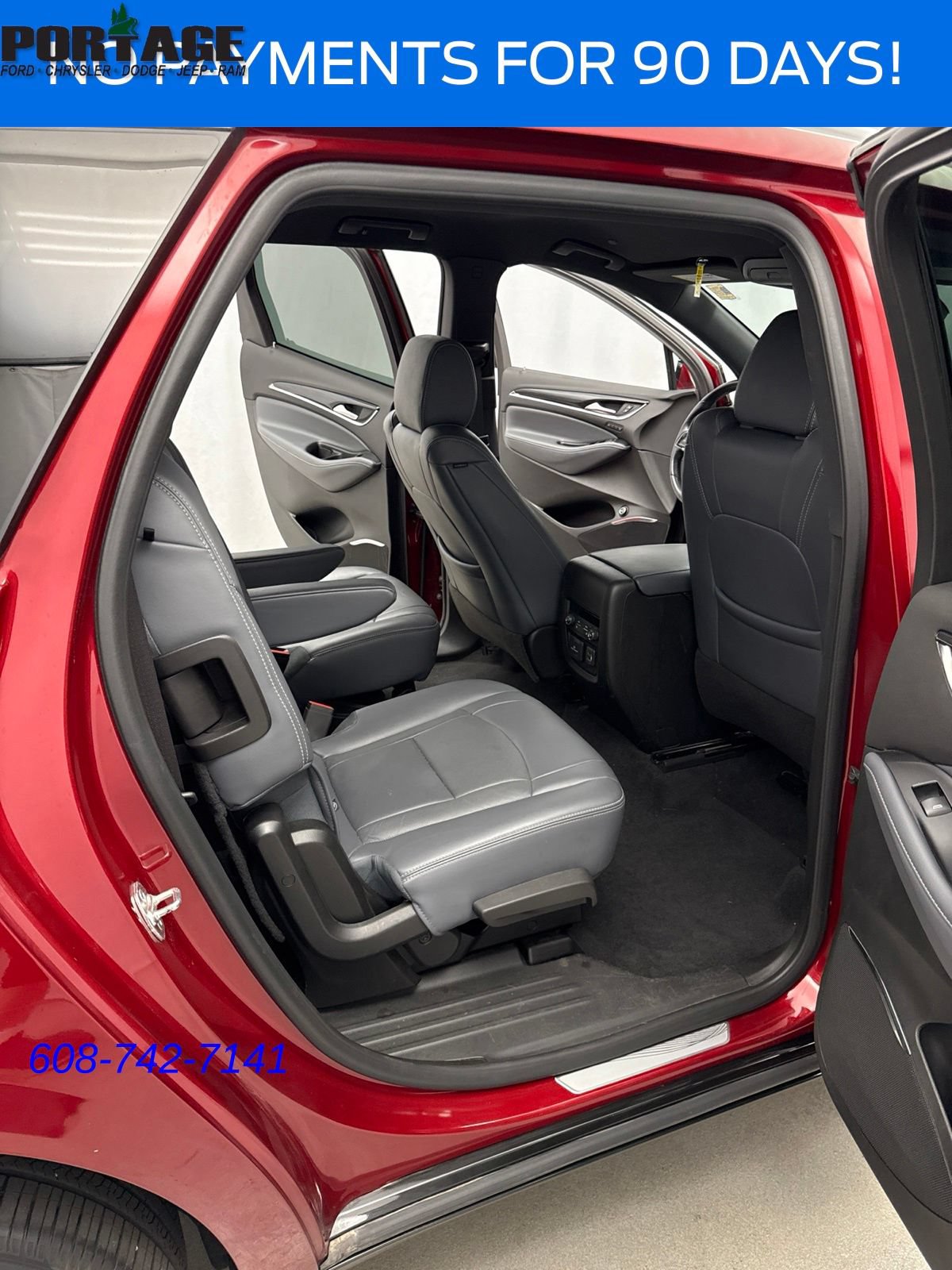 Used 2024 Buick Enclave Premium AWD/4WD image 29