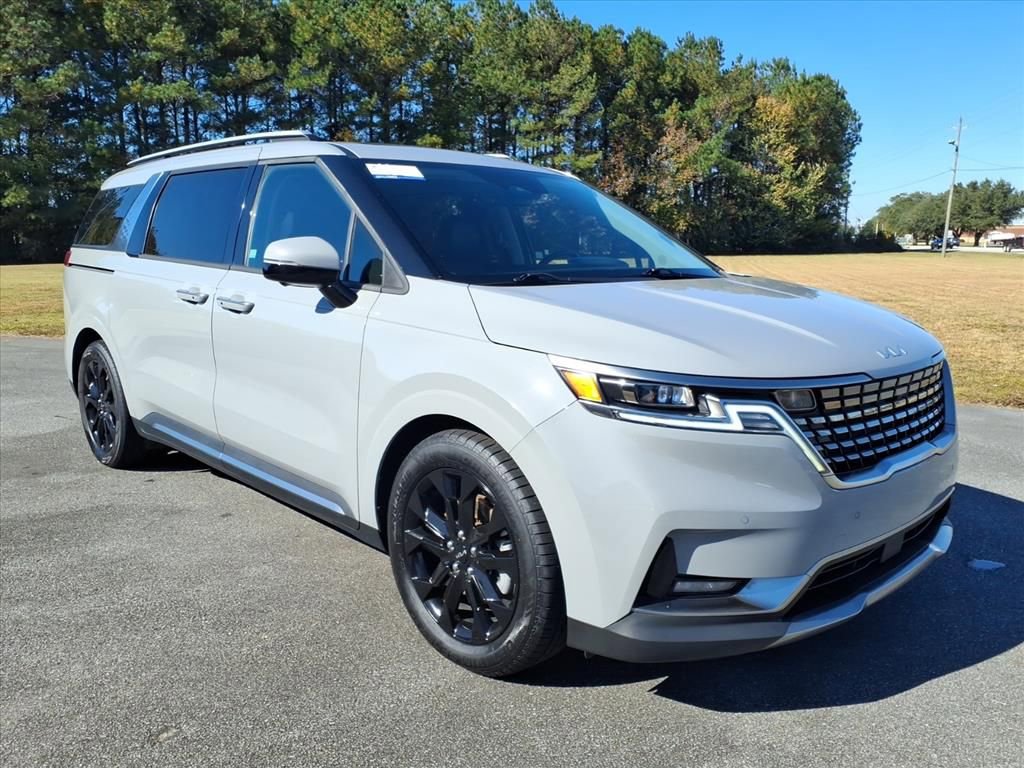 Used 2023 Kia Carnival SX Prestige