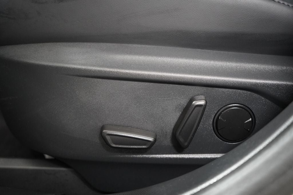 Certified 2025 Ford Mustang Mach-E Premium AWD/4WD image 24