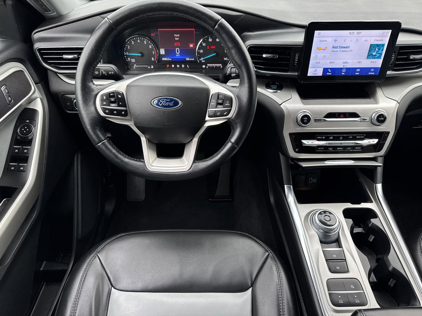 Certified 2022 Ford Explorer XLT w/ Equipment Group 202A image 23