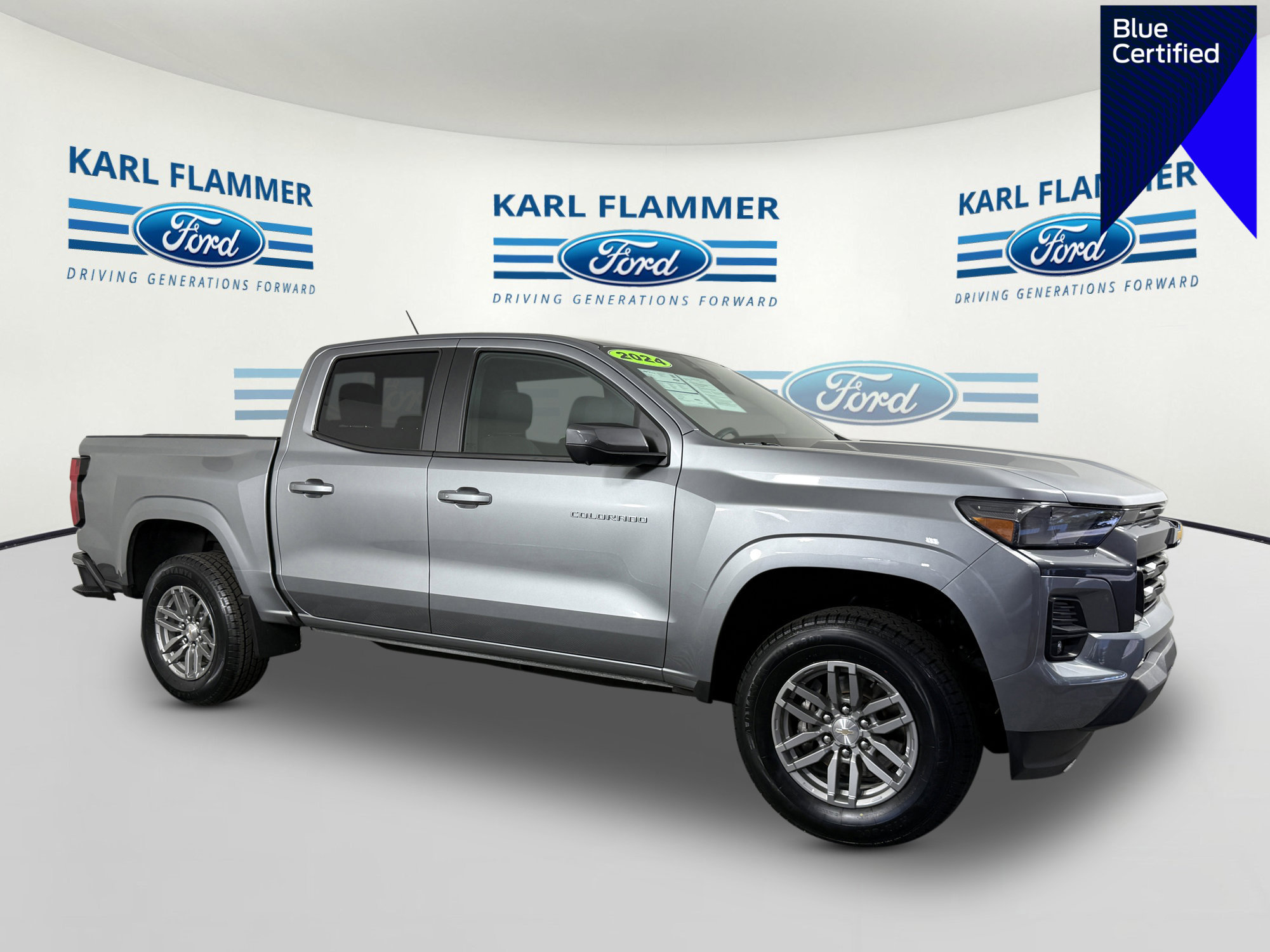 Used 2024 Chevrolet Colorado LT w/ LT Convenience Package II image 1