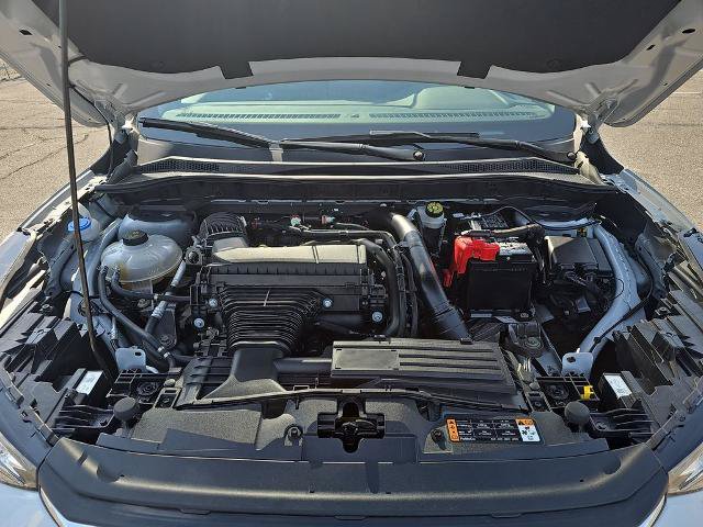 Certified 2025 Ford Escape ST-Line Select AWD/4WD image 30
