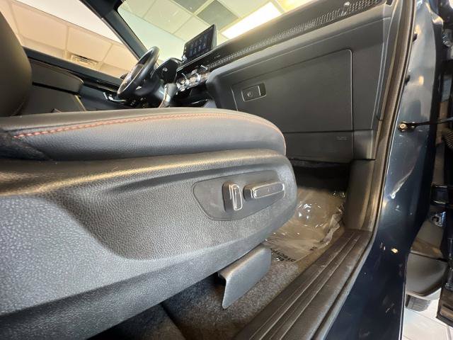 Used 2024 Honda CR-V Sport Touring image 23