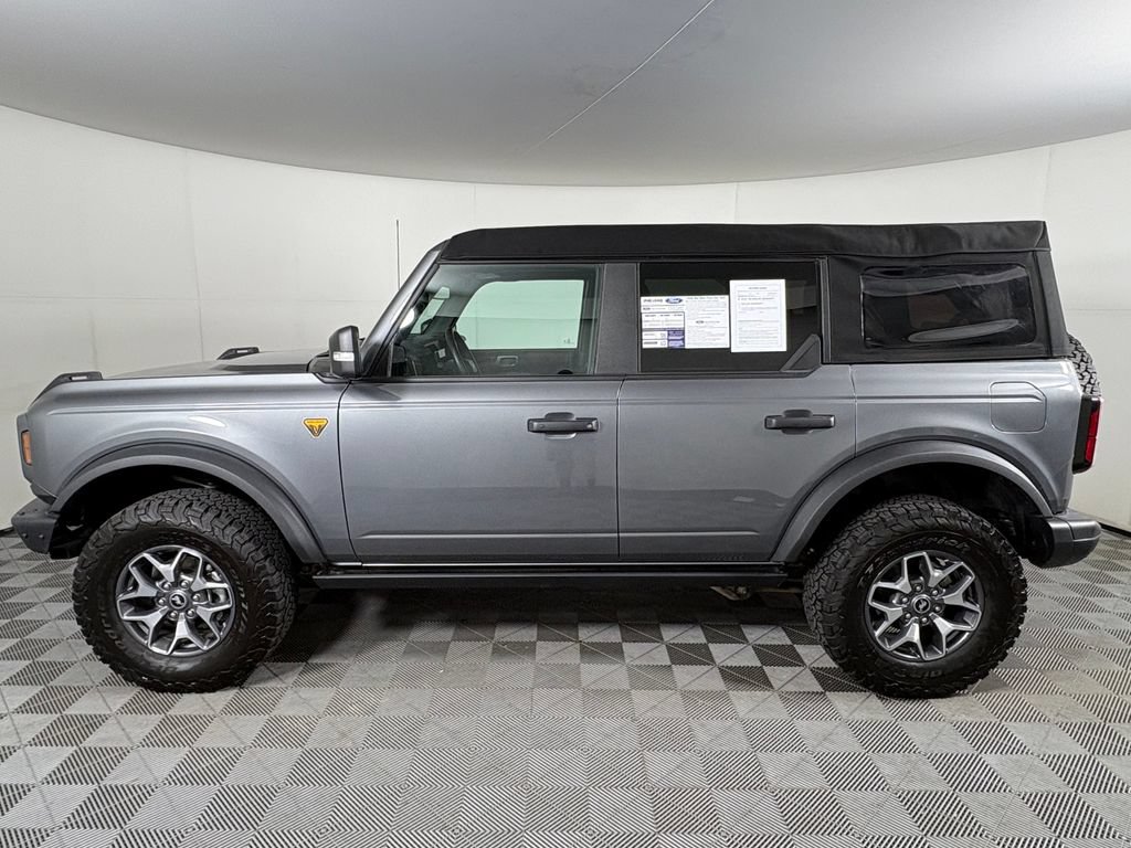 Certified 2024 Ford Bronco Badlands AWD/4WD image 2