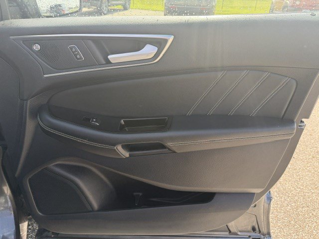 Certified 2020 Ford Edge ST w/ Equipment Group 401A AWD/4WD image 39