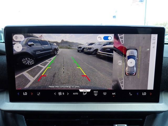 Certified 2025 Ford Explorer ST-Line w/ Premium Package image 28