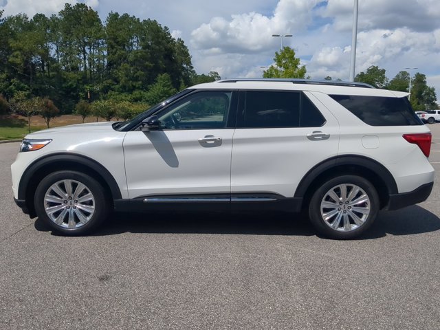 Certified 2022 Ford Explorer Limited w/ Equipment Group 301A AWD/4WD image 7