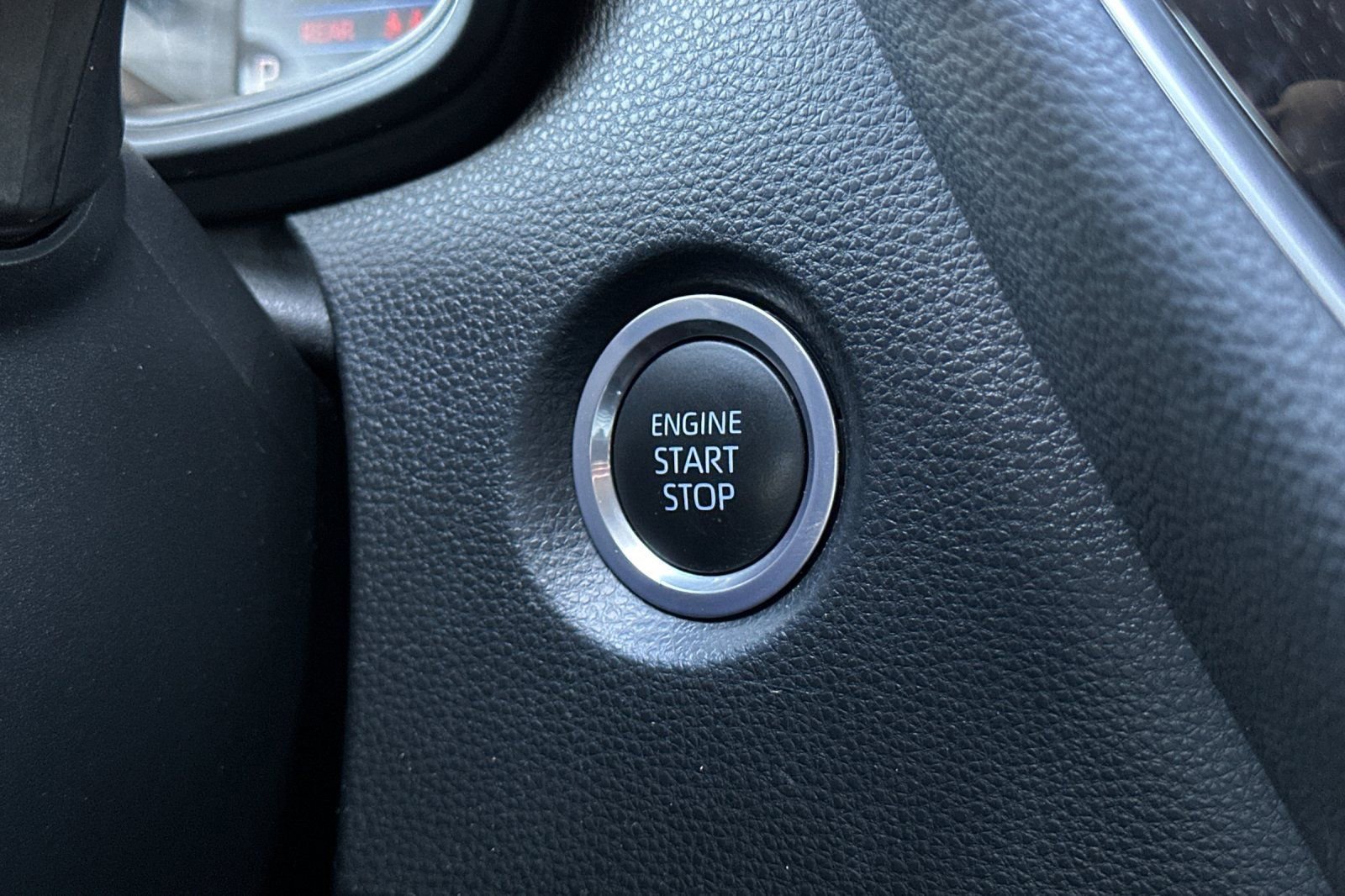 Used 2022 Toyota Corolla LE w/ LE Convenience Package FWD image 20