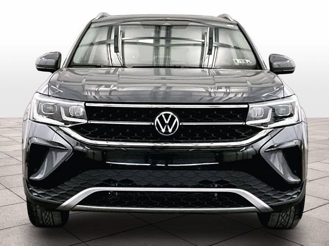 Used 2023 Volkswagen Taos SEL AWD/4WD image 3