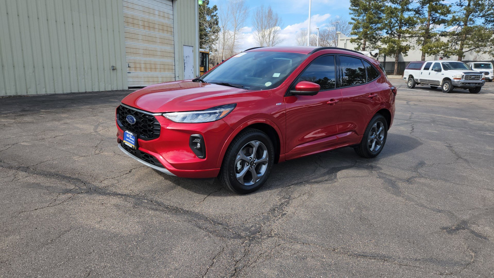 Certified 2023 Ford Escape ST-Line Select w/ Tech Pack #2 image 4