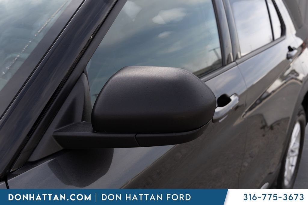 Certified 2020 Ford Explorer XLT w/ Equipment Group 202A AWD/4WD image 32
