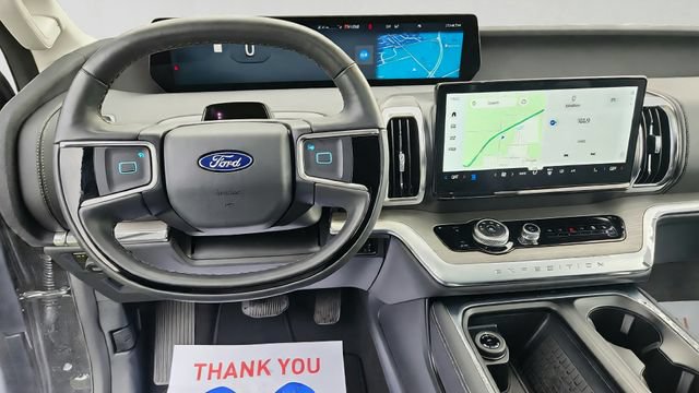 Certified 2025 Ford Expedition Platinum AWD/4WD image 15