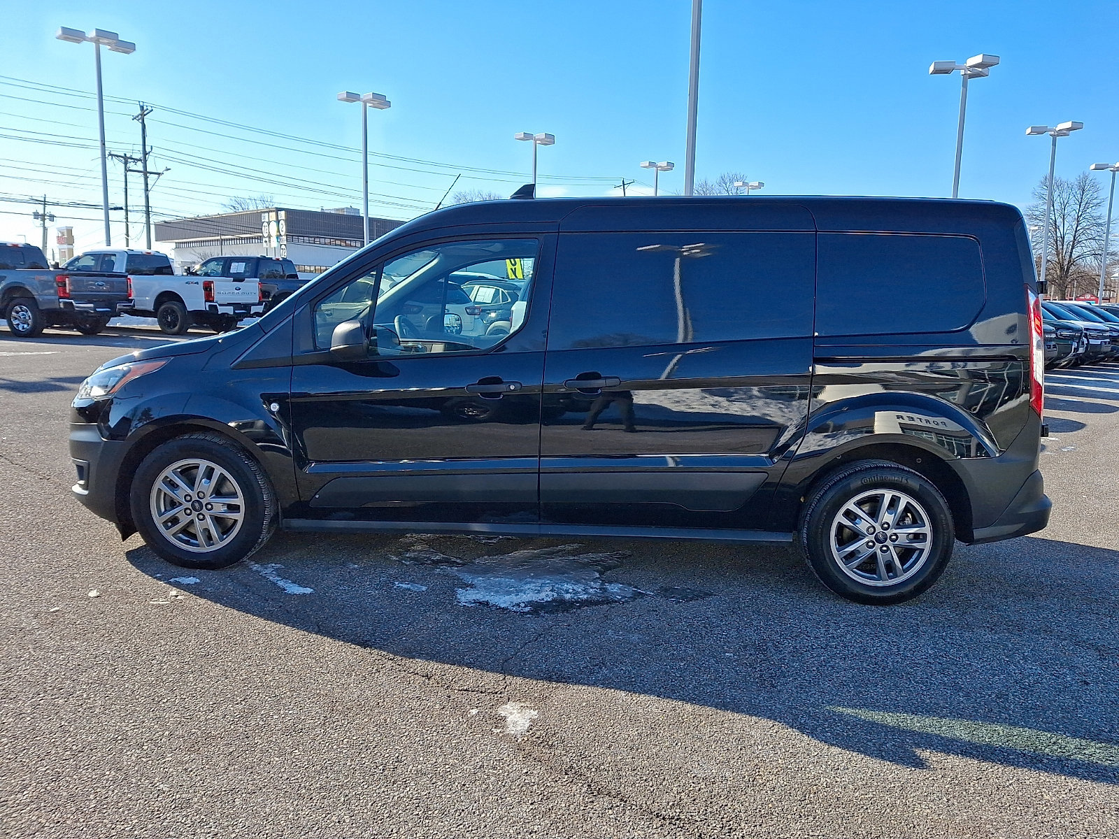 Certified 2023 Ford Transit Connect XL w/ Trailer Tow Package image 3