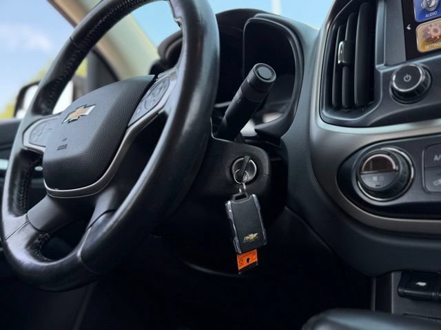 Used 2018 Chevrolet Colorado Z71 AWD/4WD image 9