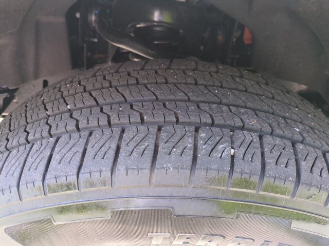 Certified 2025 Ford F150 Lightning Flash AWD/4WD image 12
