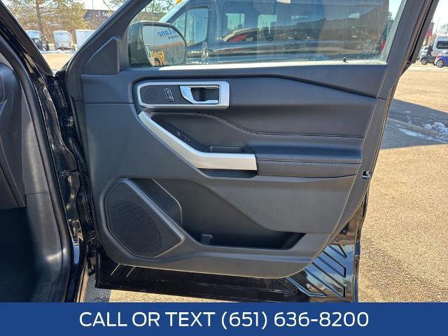 Certified 2022 Ford Explorer XLT w/ Equipment Group 202A AWD/4WD image 37