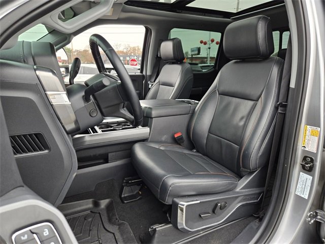 Certified 2024 Ford F250 Lariat w/ Chrome Package image 11