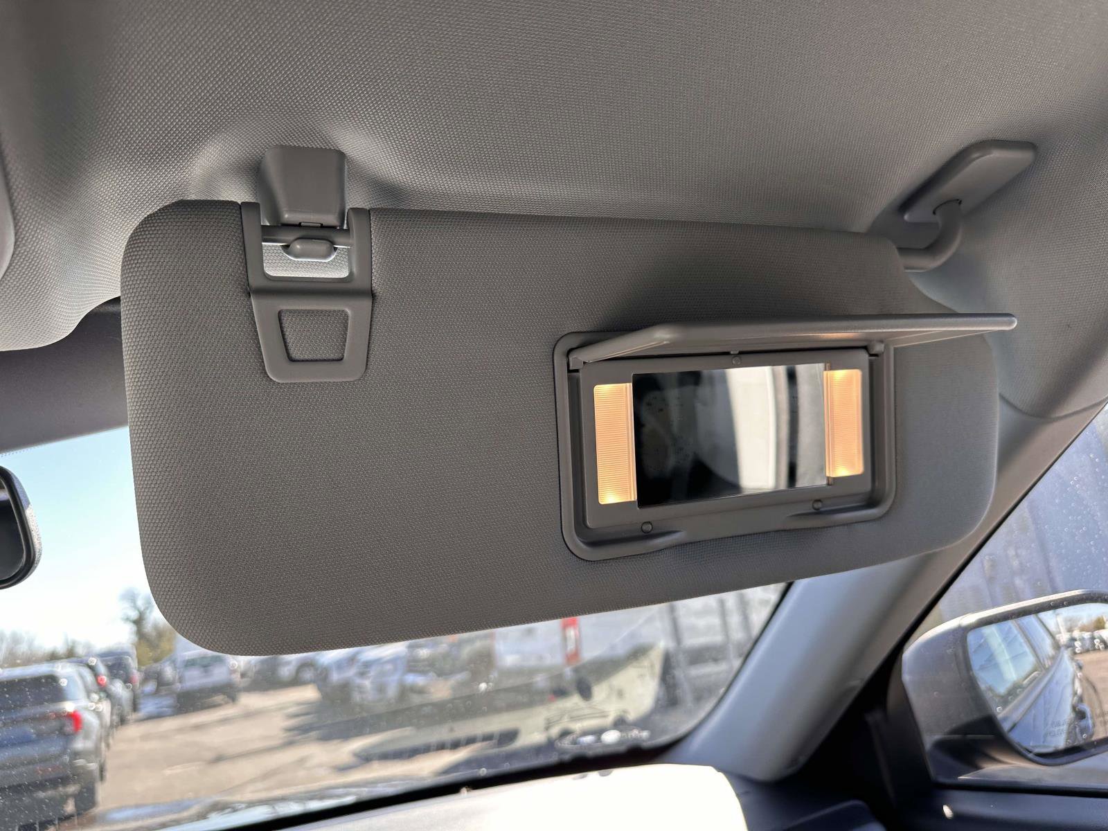 Certified 2022 Ford Explorer XLT w/ Equipment Group 202A image 29