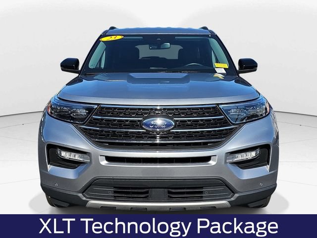Certified 2023 Ford Explorer XLT w/ Equipment Group 202A AWD/4WD image 10