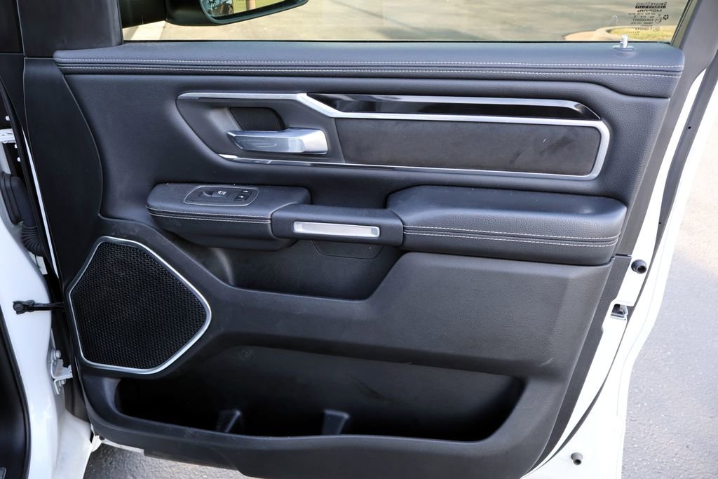 Used 2020 RAM 1500 Laramie AWD/4WD image 24