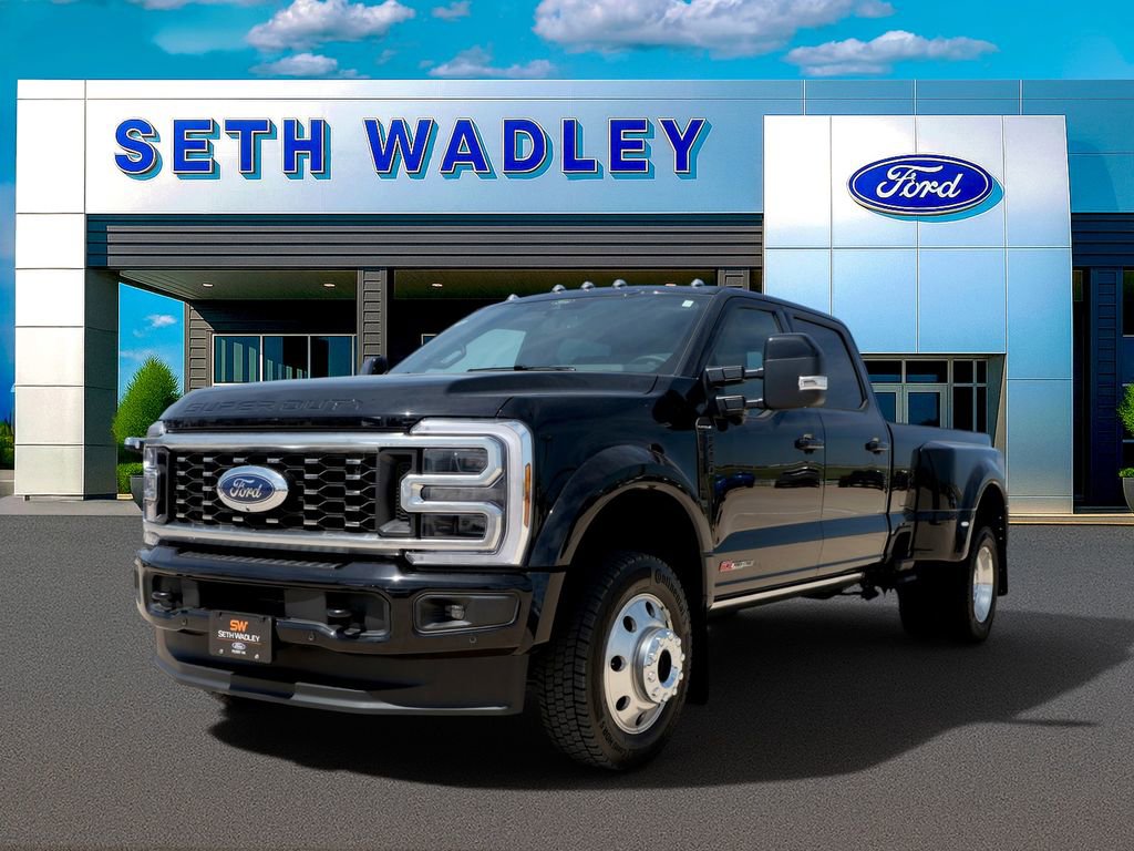 Certified 2026 Ford F450 Platinum w/ FX4 Off-Road Package AWD/4WD image 6
