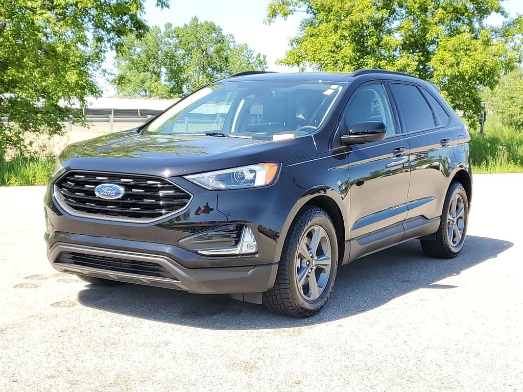 Certified 2024 Ford Edge SEL w/ Sport Appearance Package AWD/4WD image 2