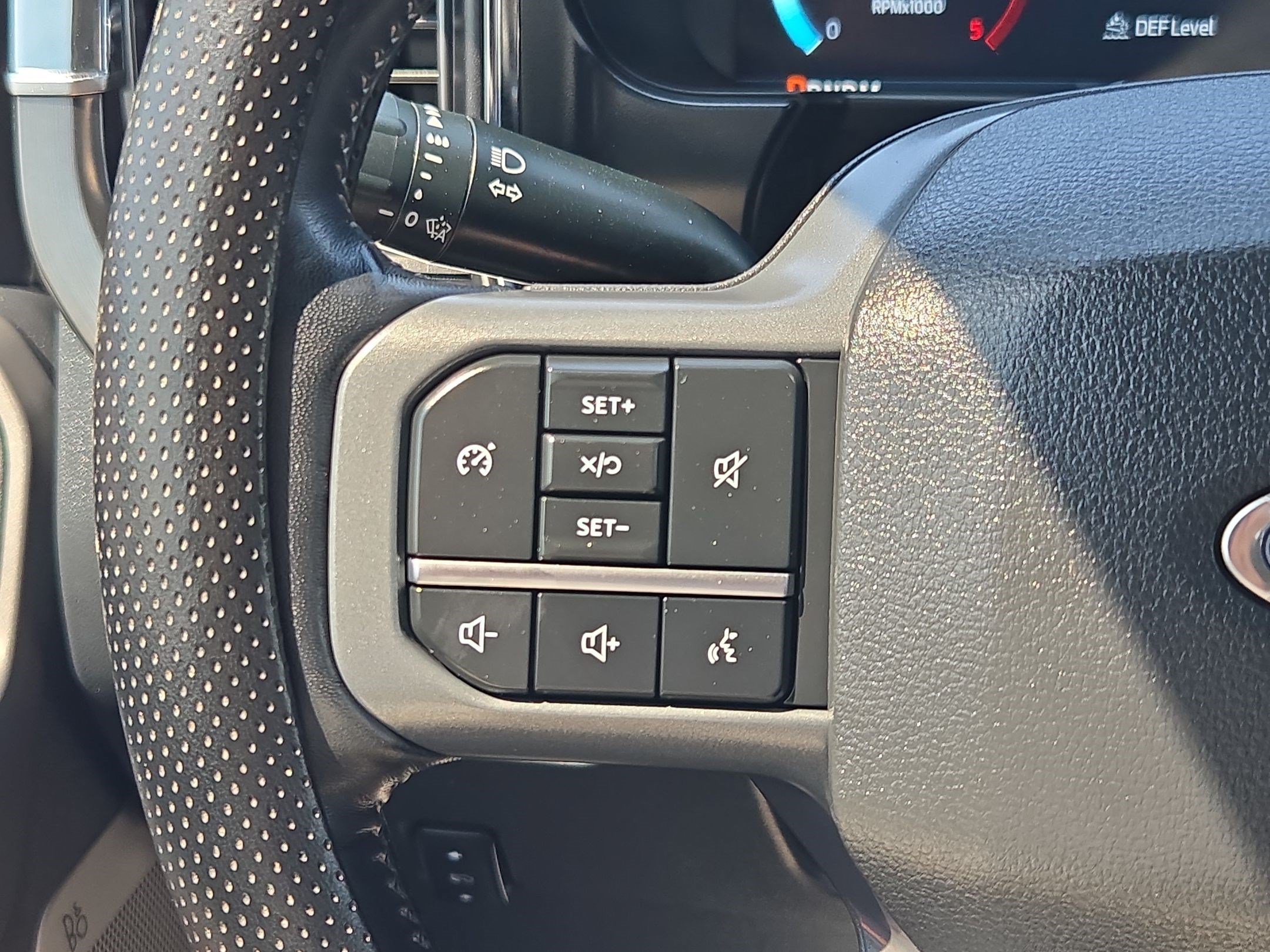 Certified 2024 Ford F250 Lariat w/ Sport Appearance Package AWD/4WD image 18