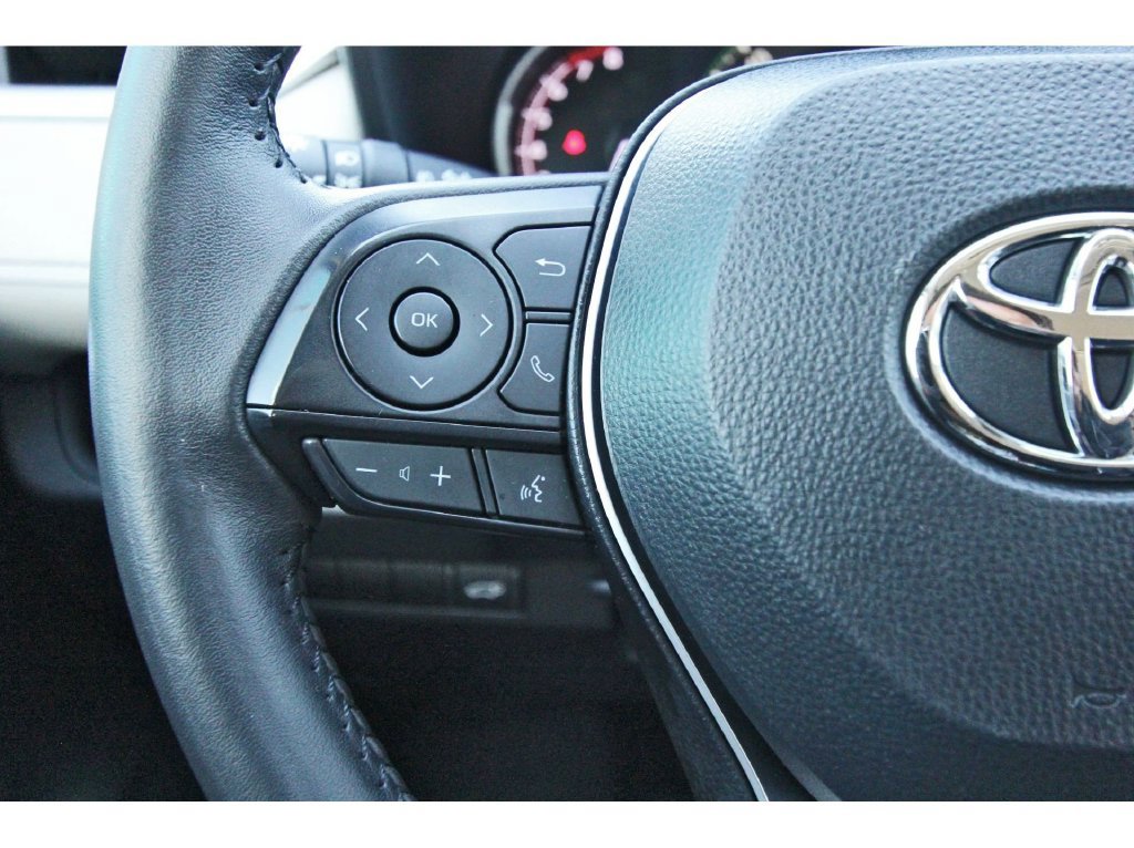 Used 2024 Toyota RAV4 XLE Premium FWD image 20