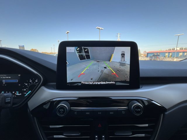 Certified 2022 Ford Escape SEL AWD/4WD image 18