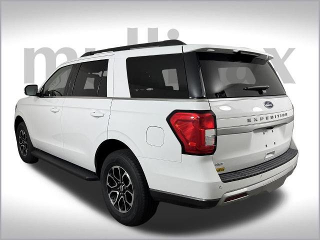 Certified 2024 Ford Expedition XLT image 11