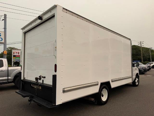 Certified 2022 Ford E-350 and Econoline 350 Super Duty w/ Power Windows & Locks Group RWD image 4