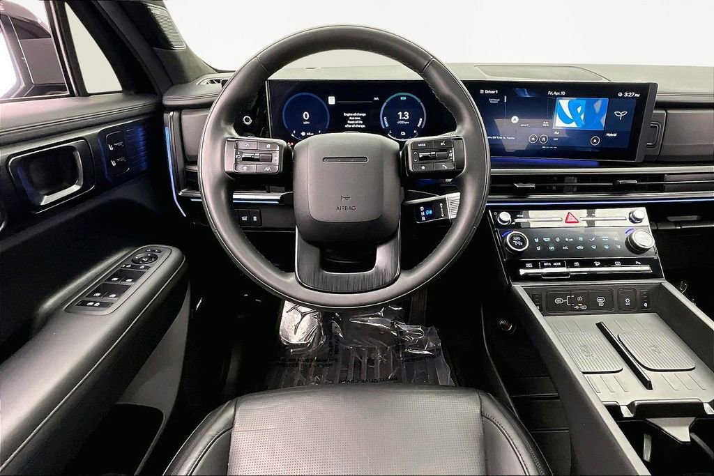 Used 2025 Hyundai Santa Fe Calligraphy AWD/4WD image 7